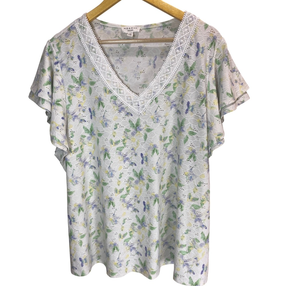 Women's Shirt Top 2X White Floral Cottage Eyelet Crochet V-Neck Flutter Sleeve‎